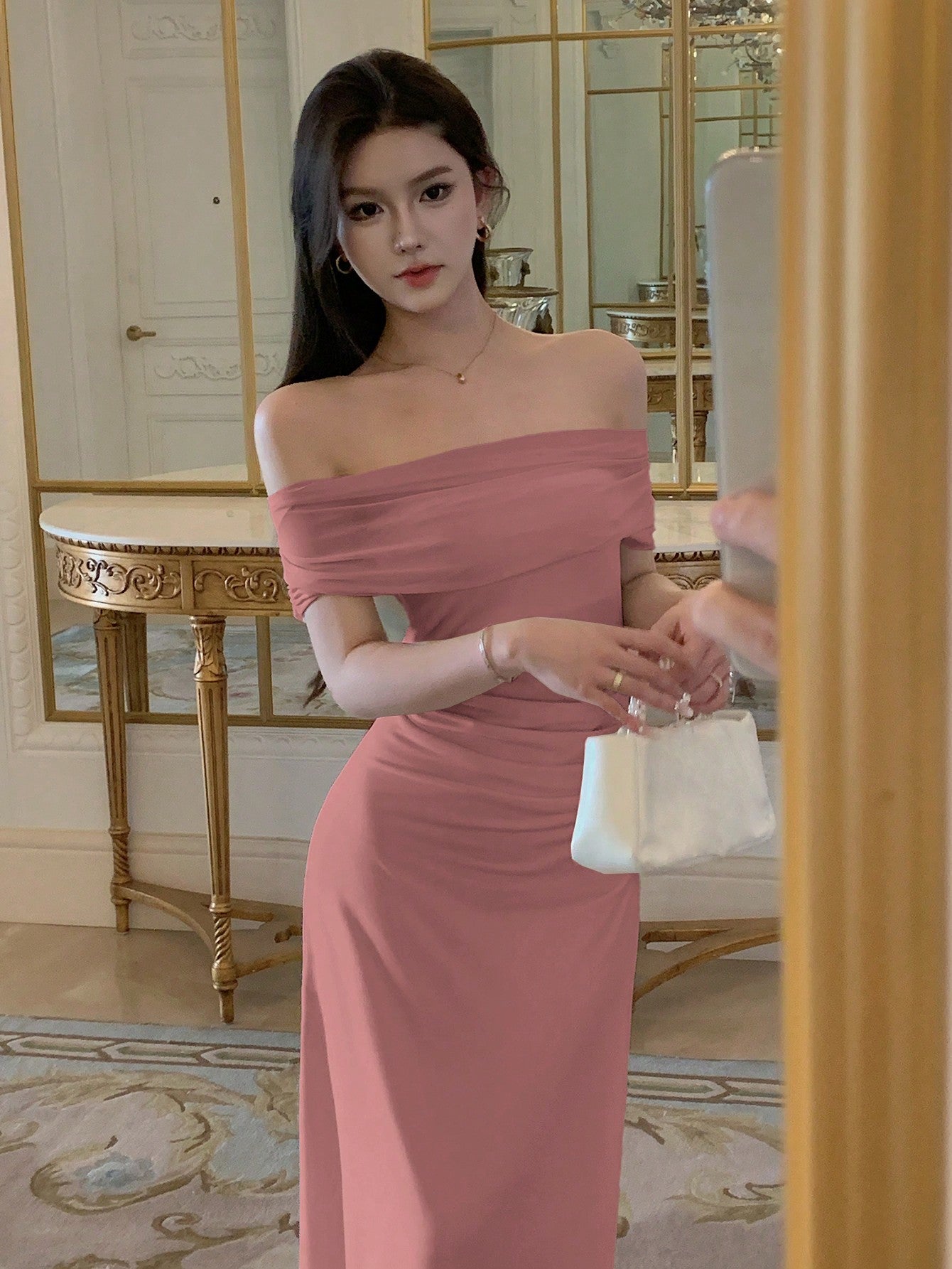 Elegant Single-Shoulder Solid Color Women's Summer Dress With Waist Belt