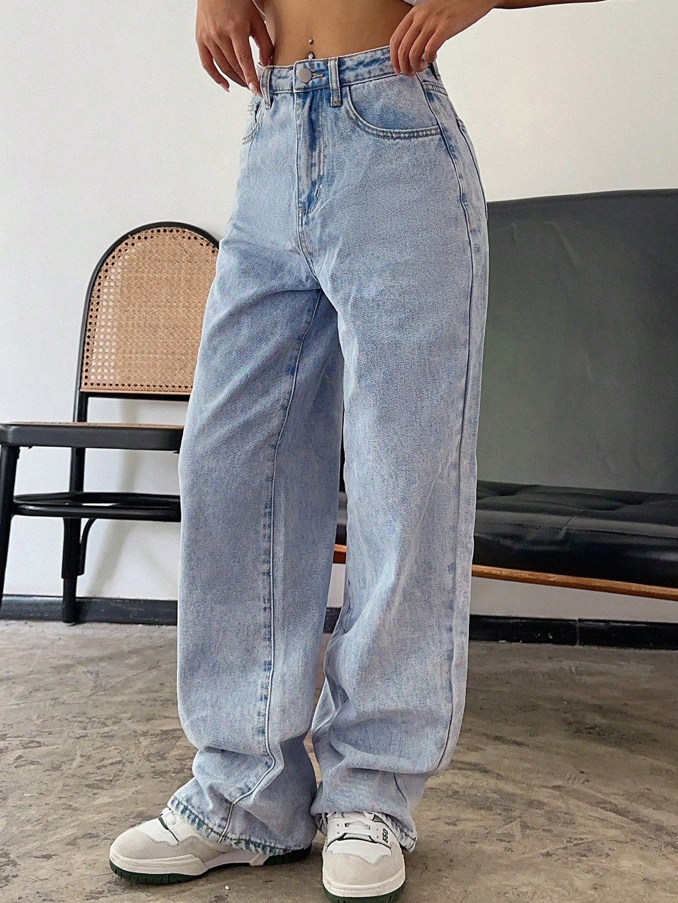 High Waisted Wide Leg Jeans – DAZY